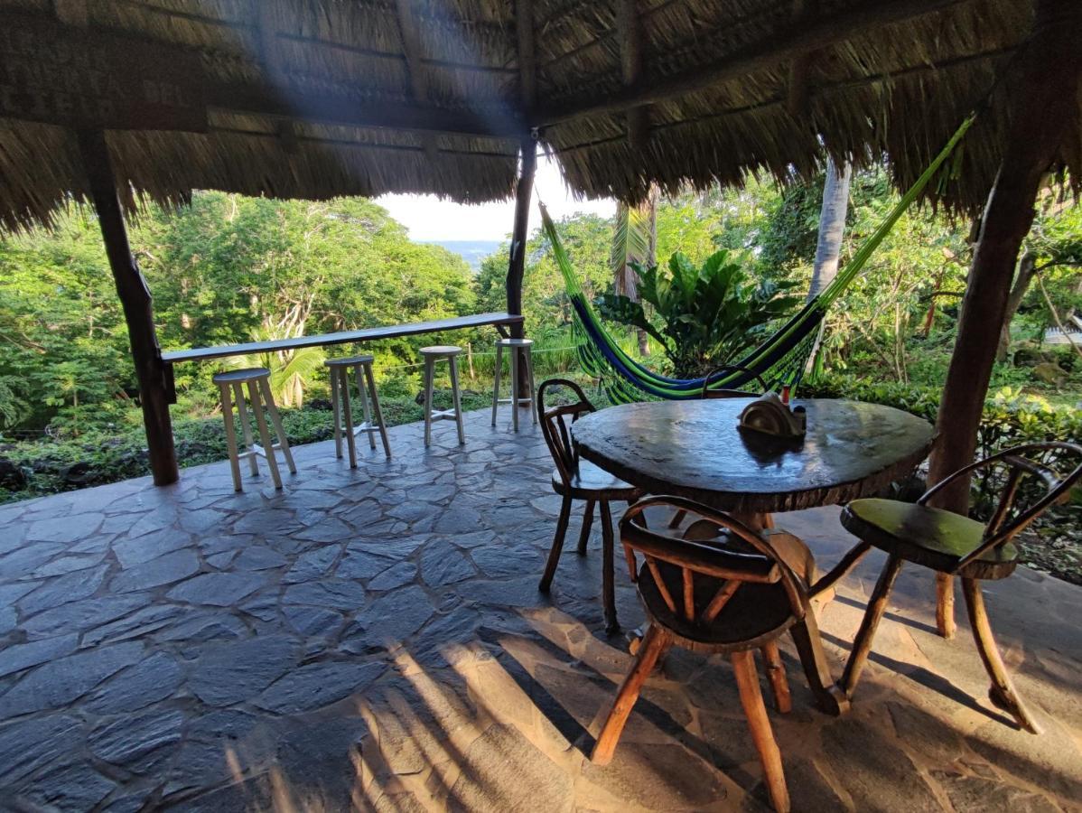 Eco-Lodge El Porvenir. Santa Cruz エクステリア 写真