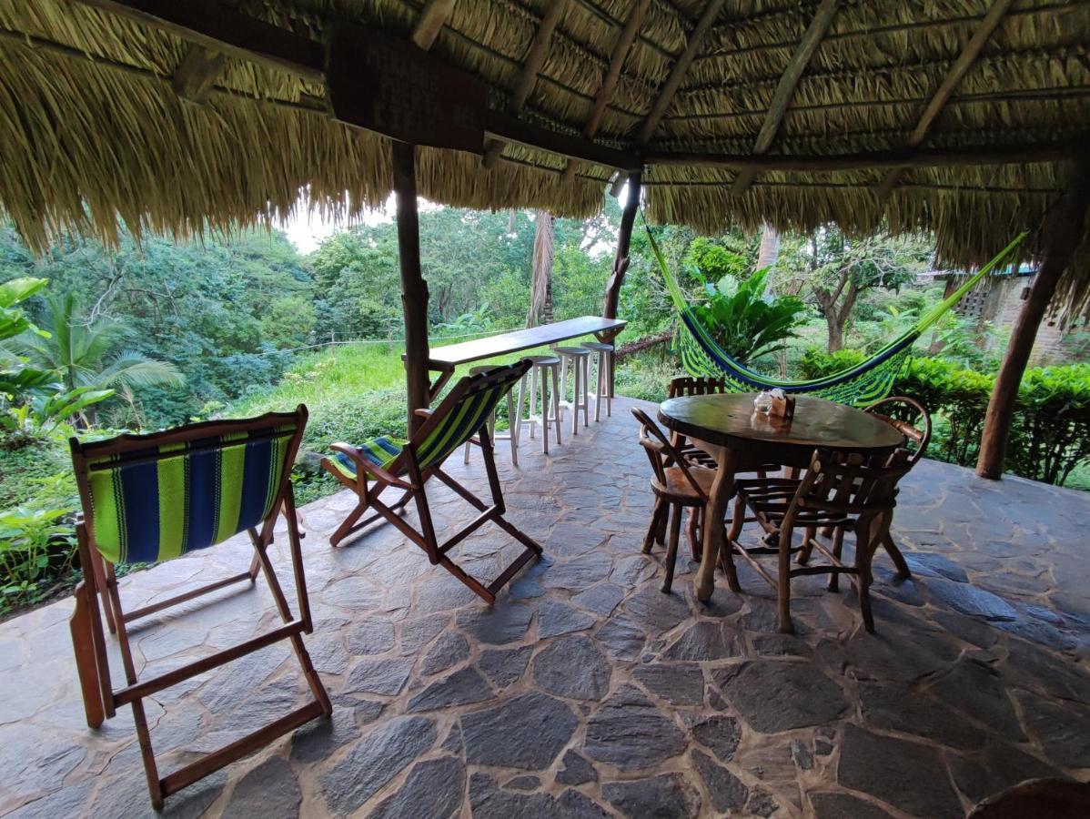 Eco-Lodge El Porvenir. Santa Cruz エクステリア 写真