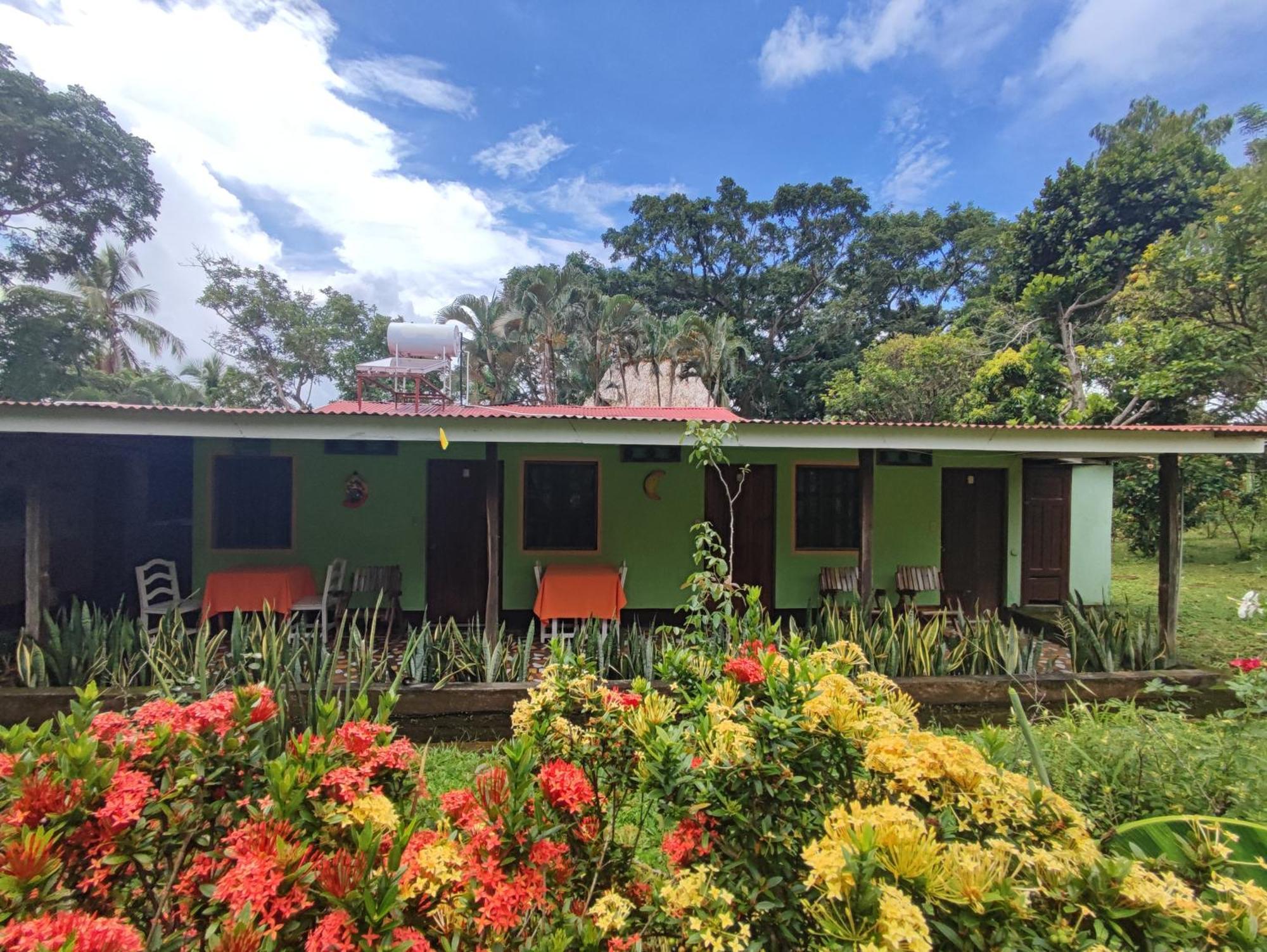 Eco-Lodge El Porvenir. Santa Cruz 部屋 写真