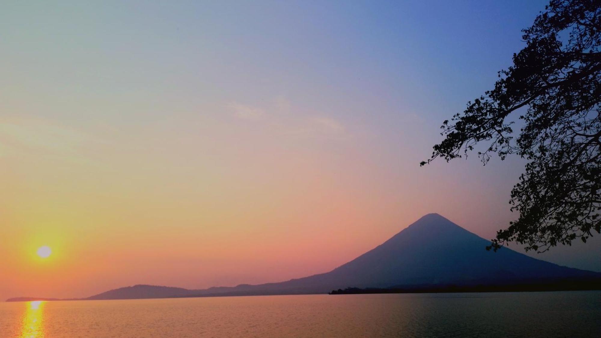 Eco-Lodge El Porvenir. Santa Cruz エクステリア 写真