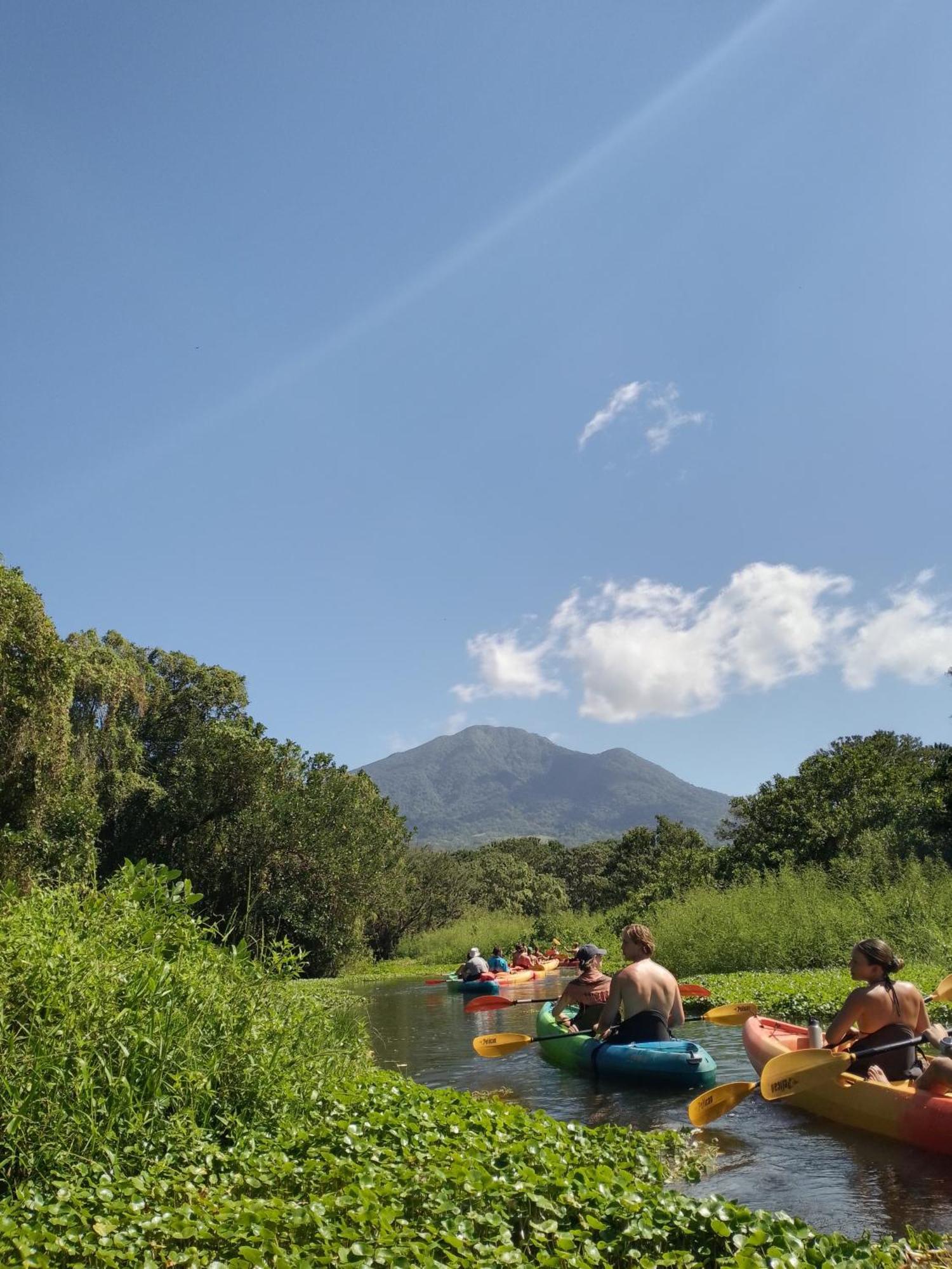 Eco-Lodge El Porvenir. Santa Cruz エクステリア 写真